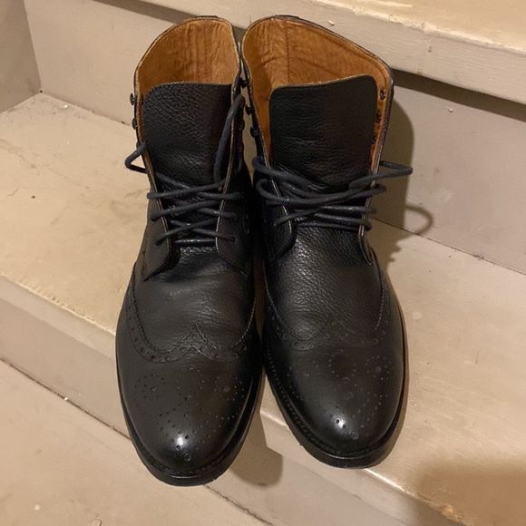 Saks Fifth Avenue Benji Leather Boots Size 8 US Black - Picture 2 of 6